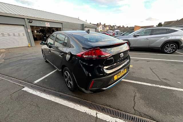 Hyundai IONIQ 1.6 GDi Hybrid SE 5dr DCT