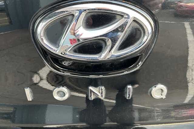 Hyundai IONIQ 1.6 GDi Hybrid SE 5dr DCT