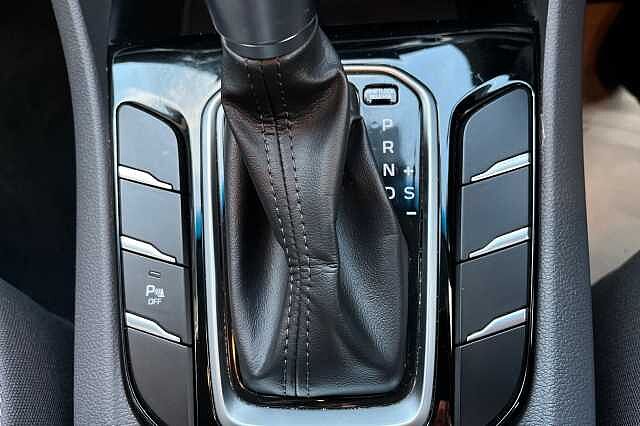 Hyundai IONIQ 1.6 GDi Hybrid SE 5dr DCT