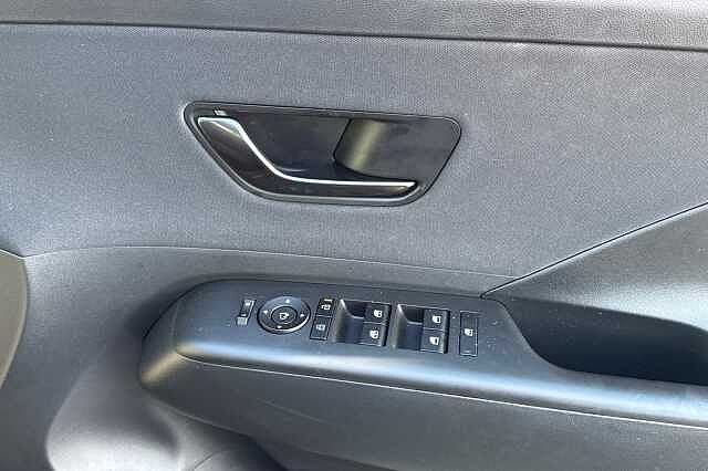 Hyundai KONA 1.0T 100 N Line 5dr Black