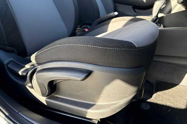 Hyundai i20 1.4 SE 5dr Auto