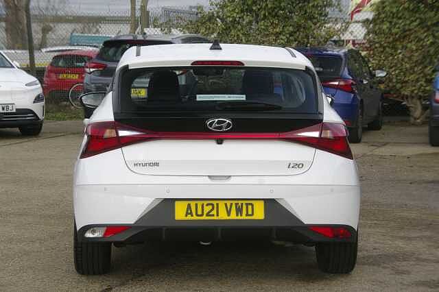 Hyundai I20 1.0 T-GDi 100ps SE Connect 48 Volt Hybrid White