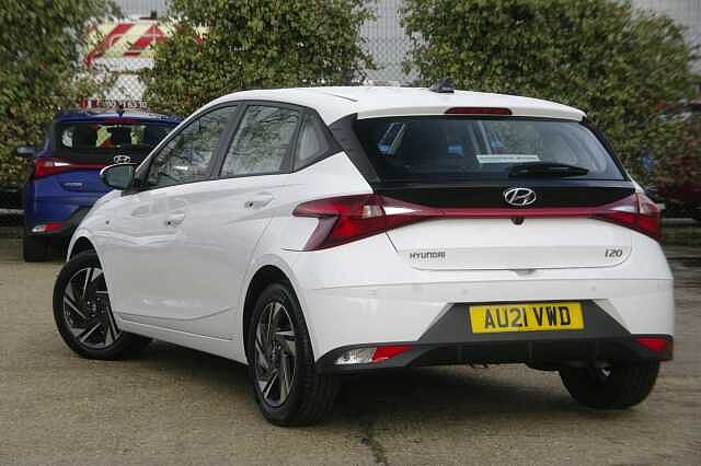 Hyundai I20 1.0 T-GDi 100ps SE Connect 48 Volt Hybrid White