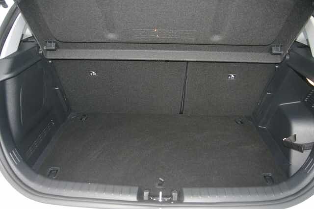 Hyundai I20 1.0 T-GDi 100ps SE Connect 48 Volt Hybrid White