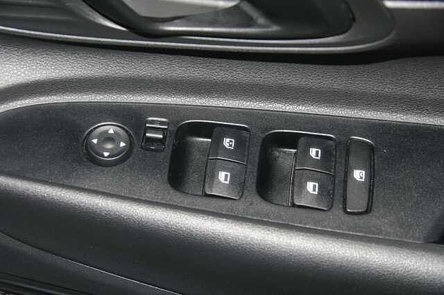 Hyundai I20 1.0 T-GDi 100ps SE Connect 48 Volt Hybrid White