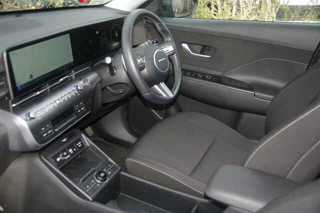 Hyundai KONA ELECTRIC HATCHBACK 160kW Advance 65kWh 5dr Auto Dark Knight