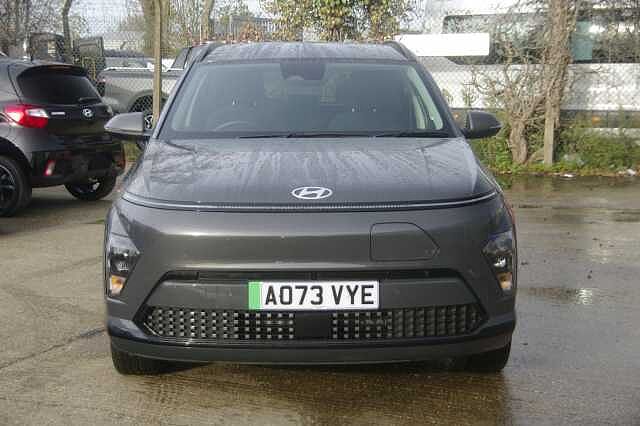 Hyundai KONA ELECTRIC HATCHBACK 160kW Advance 65kWh 5dr Auto Dark Knight