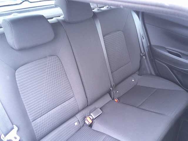 Hyundai I20 1.0 T-GDi 100ps SE Connect 48 Volt Hybrid Sleek Silver