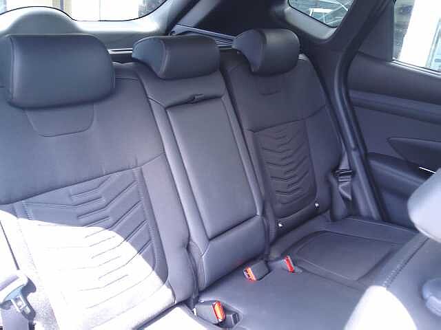 Hyundai TUCSON 1.6T Plug-in Hybrid Premium 5dr Auto Ecotronic Grey