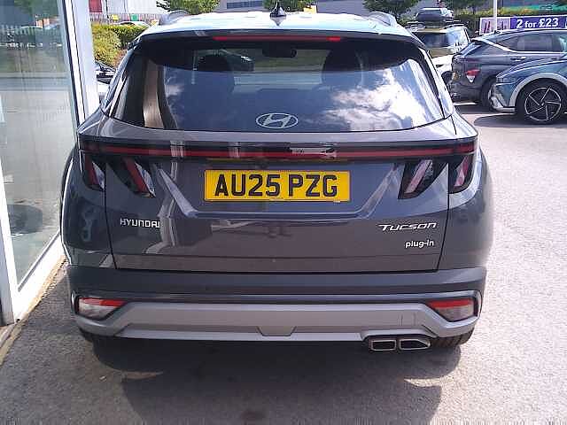 Hyundai TUCSON 1.6T Plug-in Hybrid Premium 5dr Auto Ecotronic Grey
