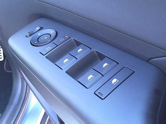 Hyundai KONA 1.6T 138 N Line S 5dr DCT Meta Blue / 2 Tone