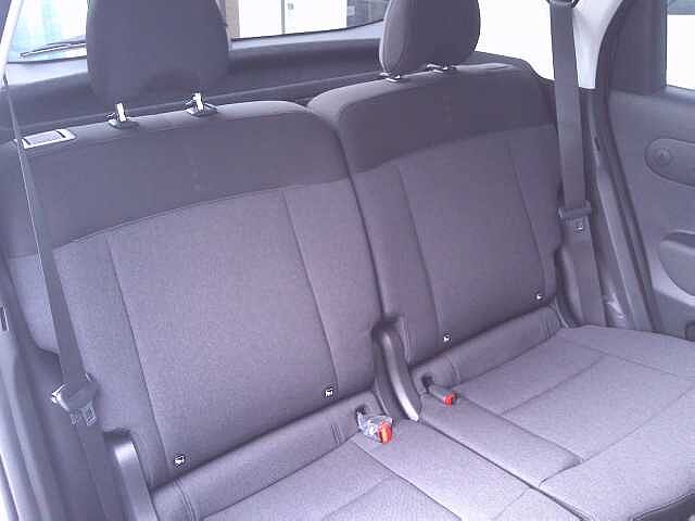 Hyundai INSTER 85kW 02 49kWh 5dr Auto Aero Silver