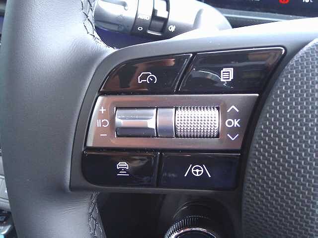 Hyundai INSTER 85kW 02 49kWh 5dr Auto Aero Silver