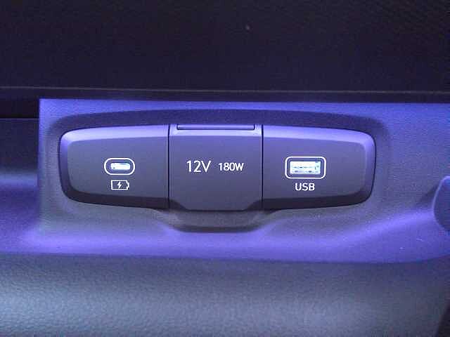 Hyundai INSTER 85kW 02 49kWh 5dr Auto Abyss Black