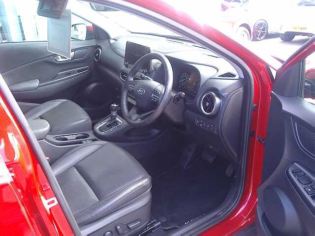 Hyundai KONA 1.6 GDi Hybrid Ultimate 5dr DCT Pulse Red