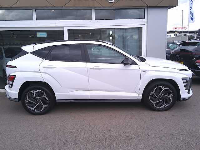 Hyundai KONA 1.0T N Line 5dr DCT Atlas White