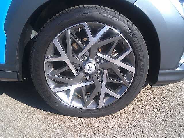 Hyundai KONA 1.6 GDi Hybrid Ultimate 5dr DCT Surfy Blue