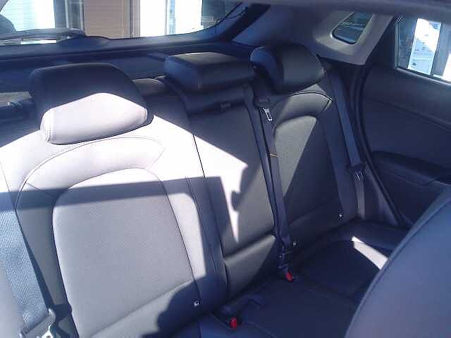 Hyundai KONA 1.6 GDi Hybrid Ultimate 5dr DCT Surfy Blue