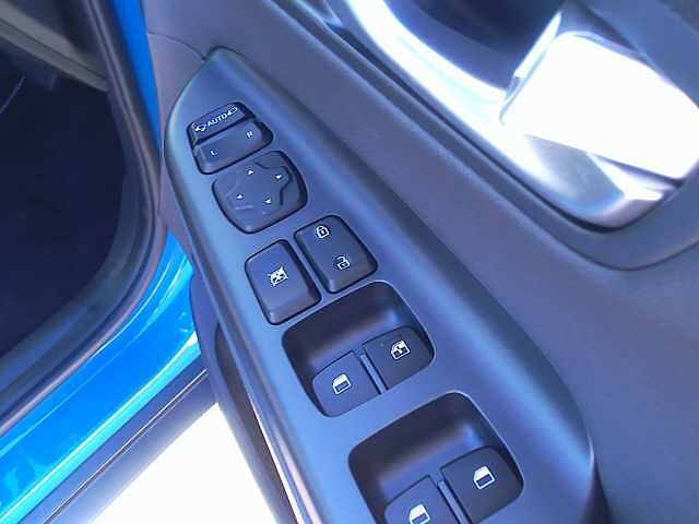 Hyundai KONA 1.6 GDi Hybrid Ultimate 5dr DCT Surfy Blue