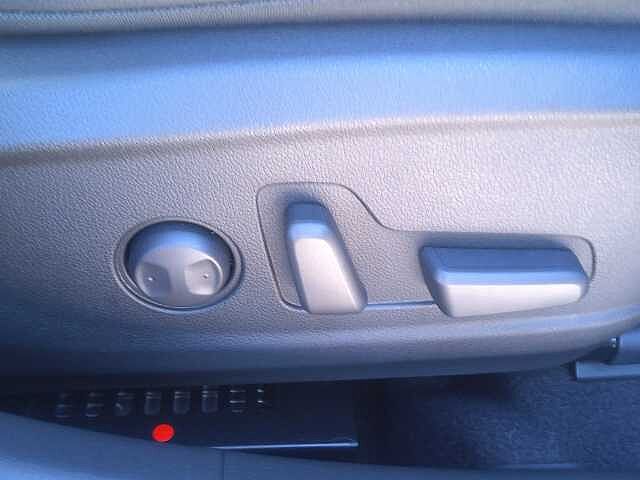 Hyundai KONA 1.6 GDi Hybrid Ultimate 5dr DCT Surfy Blue