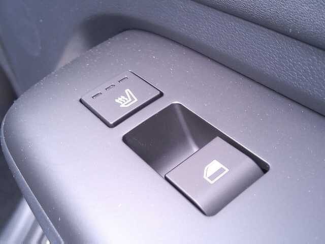 Hyundai KONA 1.6 Hybrid 129 Ultimate 5dr DCT Atlas White