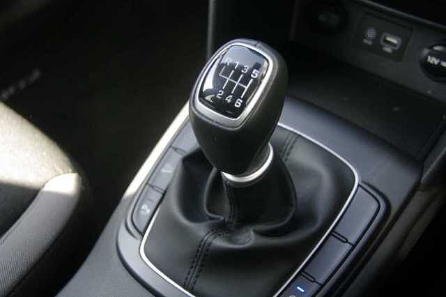 Hyundai Kona SUV 1.0 T-GDi (120ps) PLAY 2WD