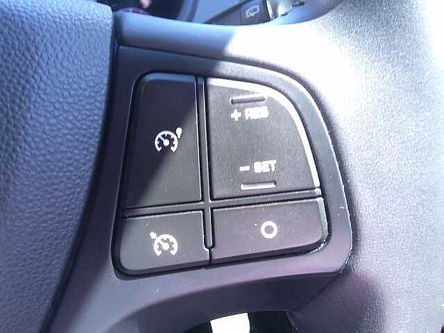 Hyundai i10 1.0 Play 5dr