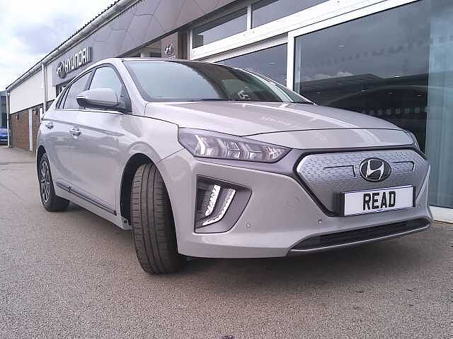 Hyundai IONIQ 100kW Premium SE 38kWh 5dr Auto