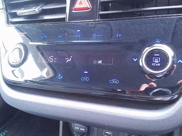 Hyundai IONIQ 100kW Premium SE 38kWh 5dr Auto