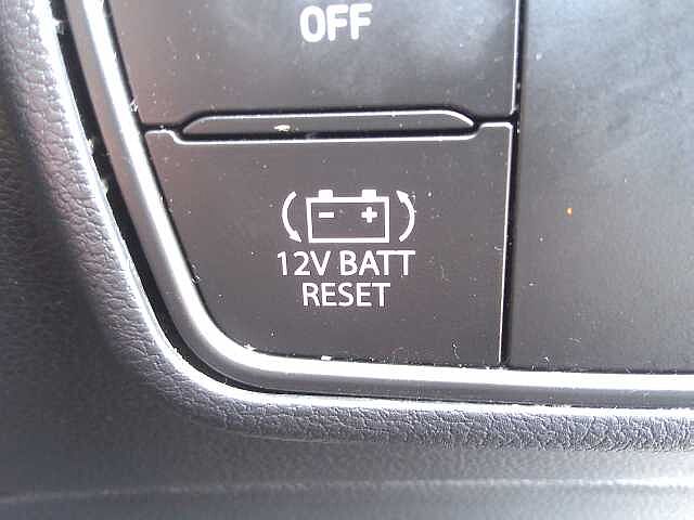 Hyundai TUCSON 1.6 TGDi Hybrid 230 Premium 5dr 2WD Auto Engine Red