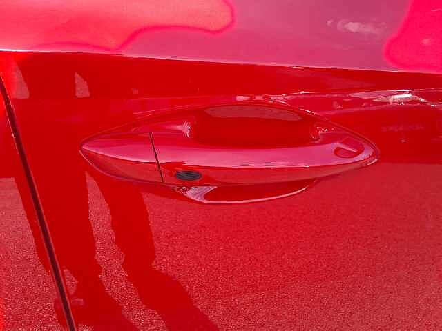 Hyundai TUCSON 1.6 TGDi Hybrid 230 Premium 5dr 2WD Auto Engine Red