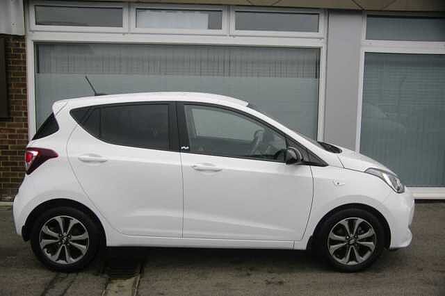 Hyundai i10 Hatchback 5d 1.0 (67ps) PLAY