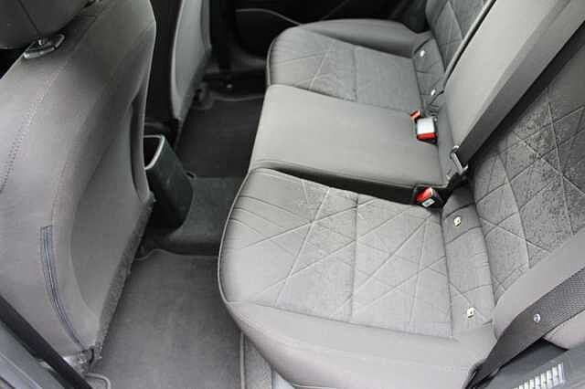 Hyundai BAYON SE Connect 1.0 T-GDI Intense Blue