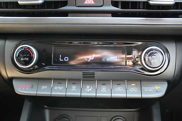 Hyundai KONA HYBRID Premium 1.6 GDI HEV Pulse Red