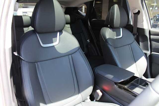 Hyundai TUCSON Ultimate 1.6T HEV Serenity White