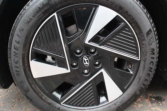 Hyundai IONIQ 5 Advance 84kWh Gravity Gold Matte