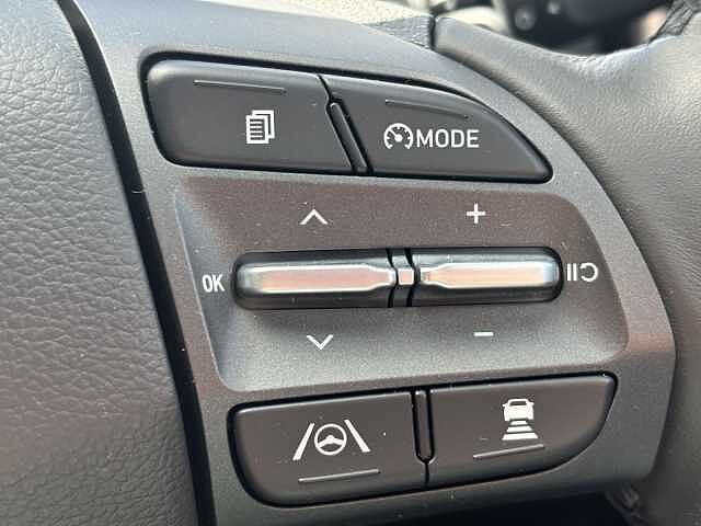 Hyundai KONA Hybrid Premium 1.6 HEV DCT