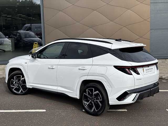 Hyundai TUCSON N Line 1.6 T-GDI HEV DCT Atlas White