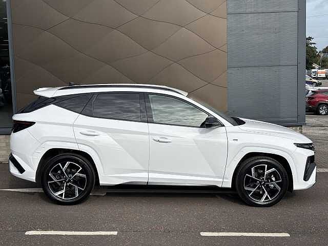 Hyundai TUCSON N Line 1.6 T-GDI HEV DCT Atlas White