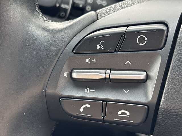 Hyundai KONA SE 1.0T 120PS 6MT
