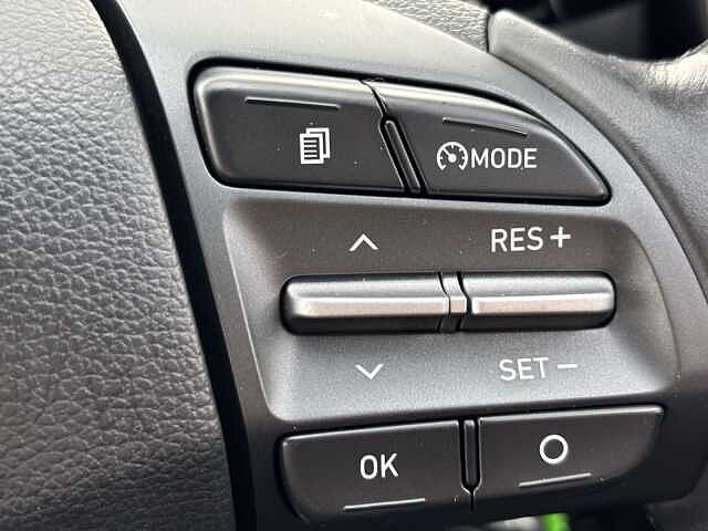 Hyundai KONA SE 1.0T 120PS 6MT