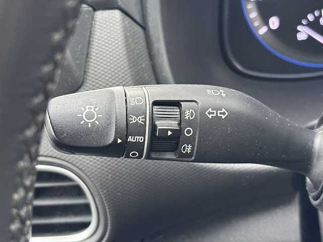 Hyundai KONA SE 1.0T 120PS 6MT