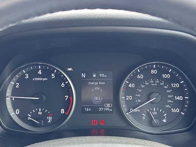 Hyundai i30 SE Connect 1.0T MHEV 120PS 6MT