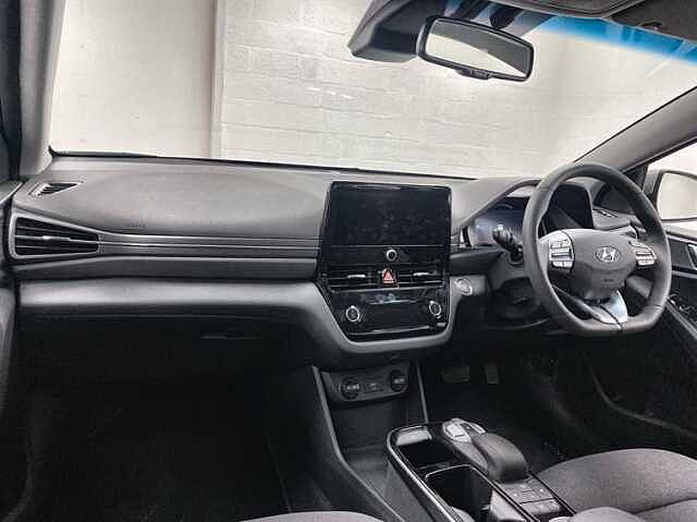 Hyundai IONIQ PREMIUM GREY