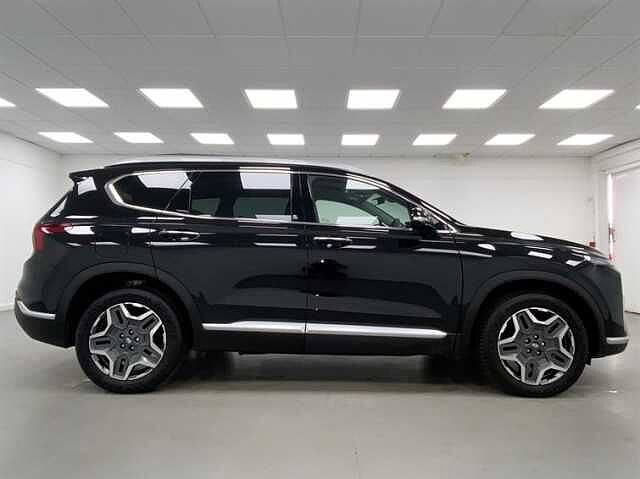 Hyundai SANTA FE 1.6 TGDi Plug-in Hybrid Ultimate 5dr 4WD Auto BLACK