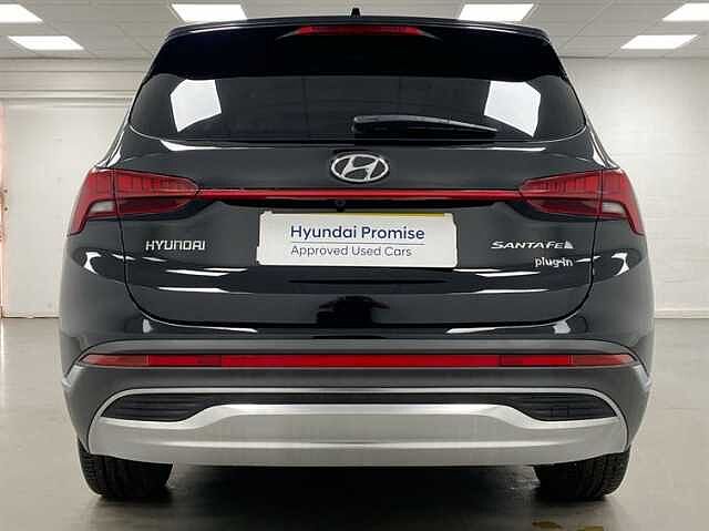 Hyundai SANTA FE 1.6 TGDi Plug-in Hybrid Ultimate 5dr 4WD Auto BLACK