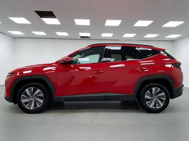 Hyundai TUCSON 1.6 TGDi 48V MHD SE Connect 5dr 2WD DCT RED