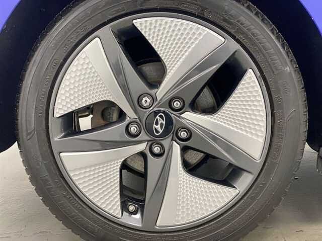 Hyundai IONIQ 1.6 GDi Hybrid Premium SE 5dr DCT BLUE