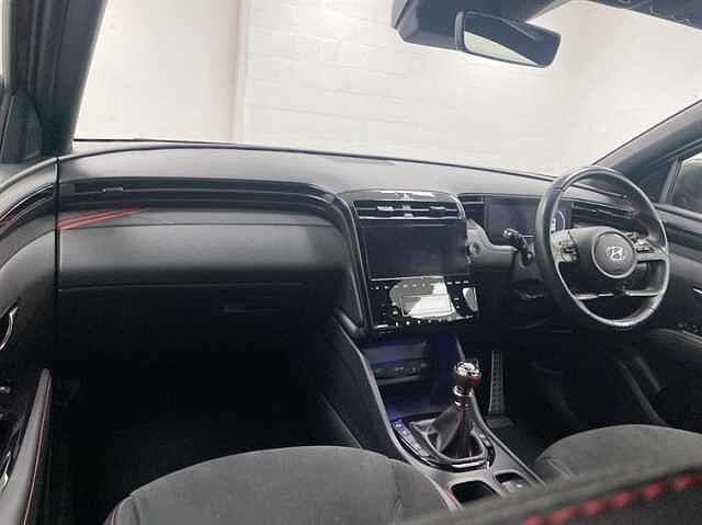Hyundai TUCSON 1.6 TGDi N Line 5dr 2WD RED