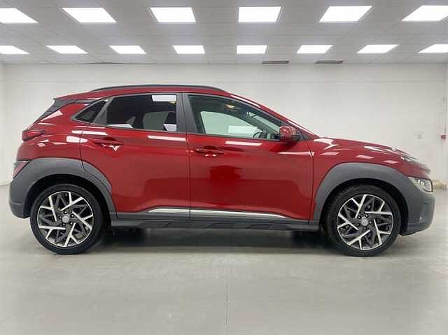 Hyundai KONA 1.6 GDi Hybrid Ultimate 5dr DCT RED